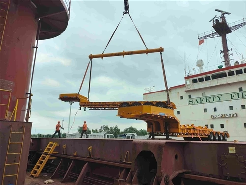 Hoe kan een telescopische trailer van 60 ton zware transportprojecten op de Filippijnen bedienen?